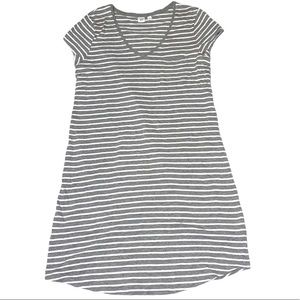 Gap tee shirt dress
